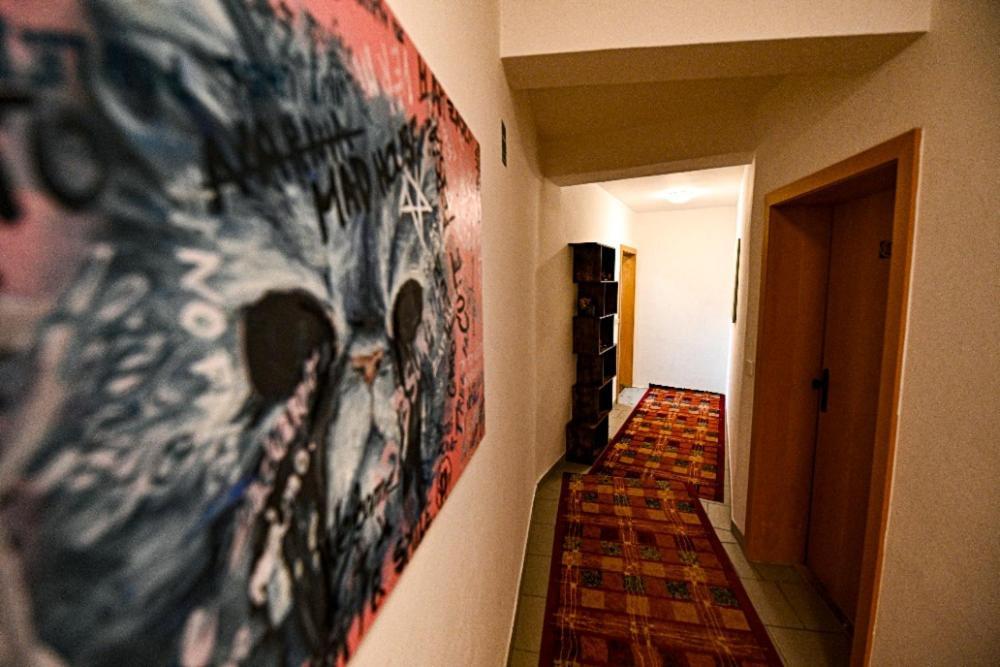 ديشين Aparthotel Faust المظهر الخارجي الصورة